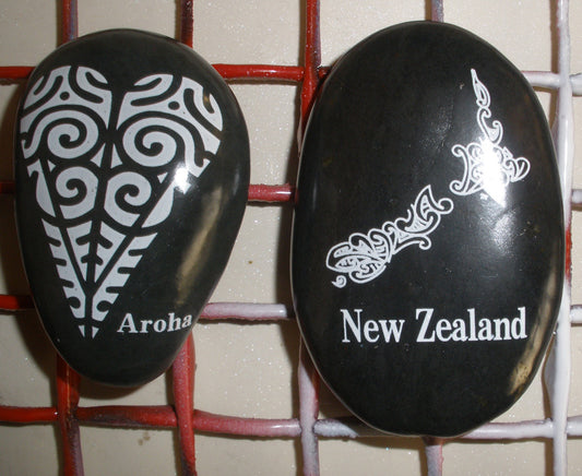 NZDC NEW ZEALAND STONE ART